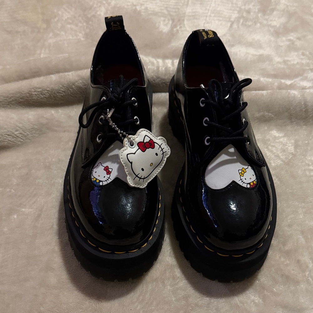 *NEVER BEEN WORN Dr. Martens 60 yrs. x Hello Kitty Black Patent Shoes w/ OG TAG